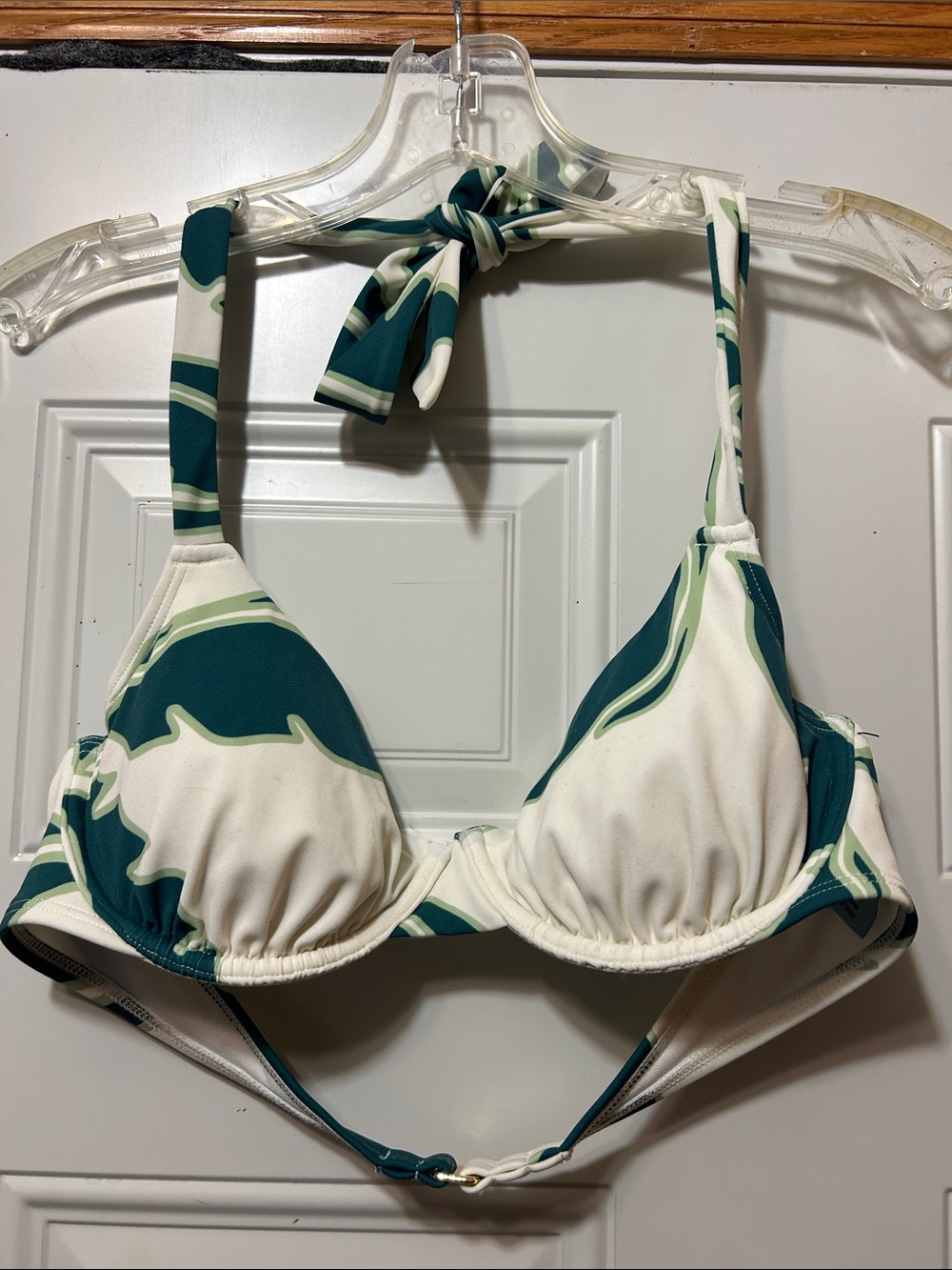 Green‎ & White Patterned Bikini Top 34C